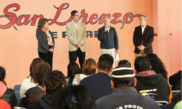 Ducoté buscará apoyo de empresas para lograr "hambre cero" en Pilar