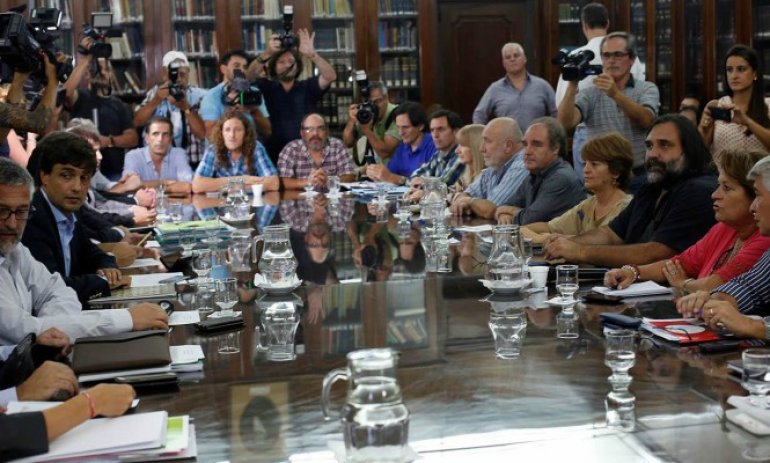 Los docentes rechazaron la oferta salarial del gobierno de Vidal