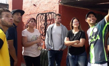 Domínguez y Achával recorrieron un barrio de Derqui: “El abandono por parte del intendente es total”