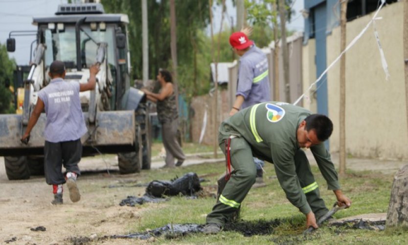 El Municipio realiza obras hidráulicas en barrios de Del Viso