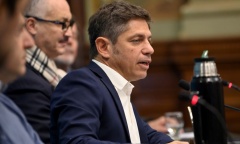 Kicillof aseguró que los gobernadores y el Senado le dieron un “correctivo democrático” a Milei