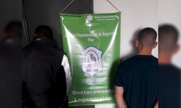 Detienen a tres adolescentes que robaban una casa