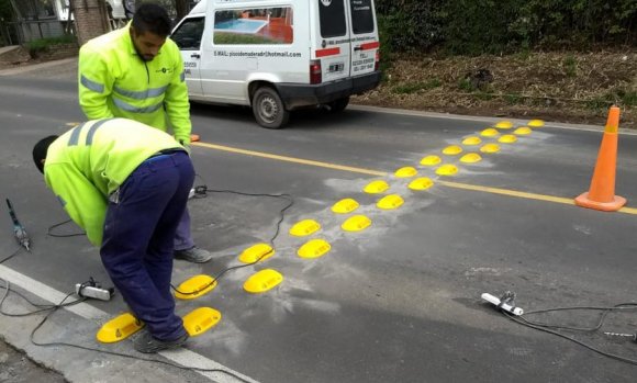 Vecinos le dicen no a los reductores de velocidad tipo "tortuguitas"