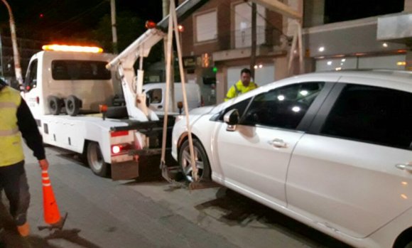 Retienen autos cuyos conductores dieron positivo en controles de alcoholemia