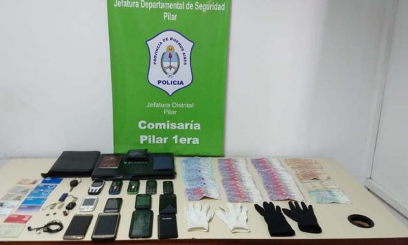 Desarticulan banda que robaba autos con inhibidores de cierre centralizados