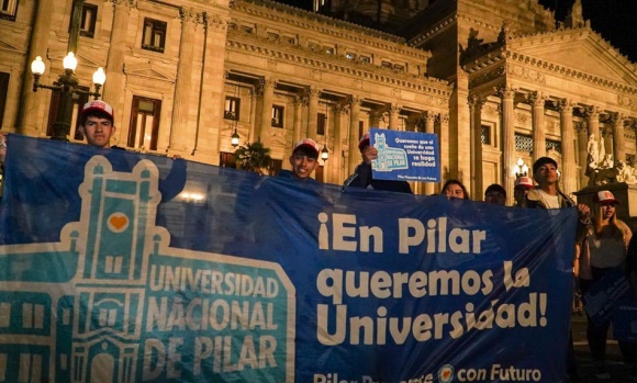 Achával sobre la Universidad: “El pueblo de Pilar tomó la causa como propia”