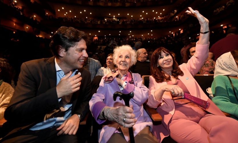 En medio de la tensión, Cristina y Kicillof se mostraron juntos en el aniversario de Abuelas