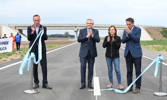Alberto Fernández inauguró la finalización de la Autopista Pilar-Pergamino