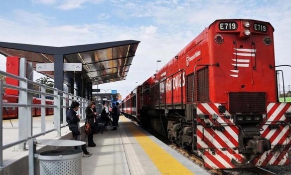 Transporte analiza reestatizar el ferrocarril Belgrano Norte