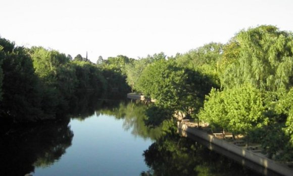 El Municipio avanza con el proyecto de crear un Paseo Ribereño a orillas del Luján