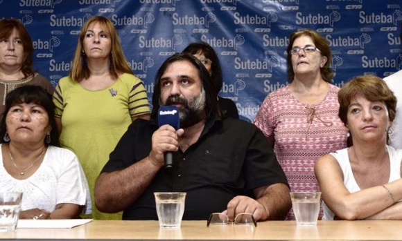 Baradel: “El objetivo de la paritaria nacional docente es ganarle a la inflación”