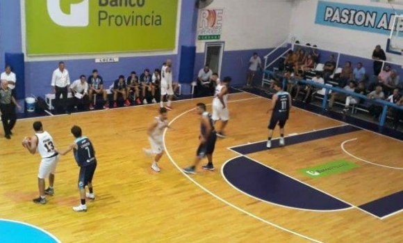 Básquet: Presidente Derqui empezó con el pie derecho