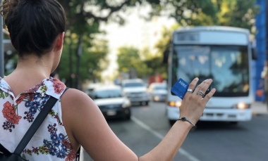 Se podrán pagar los boletos de colectivo con tarjeta de crédito y débito: ¿qué pasará con la SUBE?