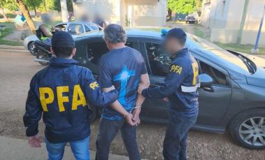 Detienen a sujeto acusado de violar y dejar embarazada a su hija