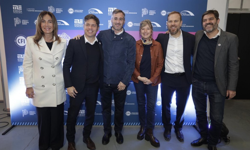 Achával acompañó a Kicillof en la Expo Industrial Educativa de Ezeiza