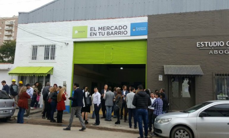 Ahora "El Mercado en tu Barrio" tendrá una sede fija en el centro de Pilar