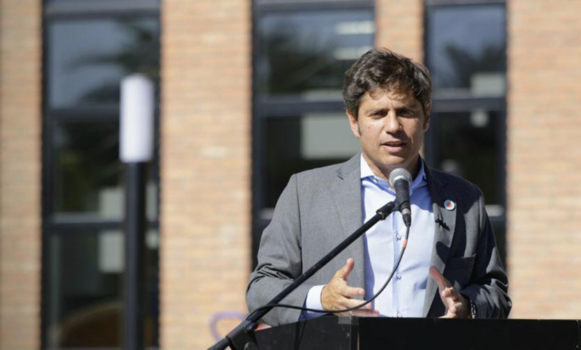 Kicillof criticó a Milei tras los datos del turismo: “Es un desastre”