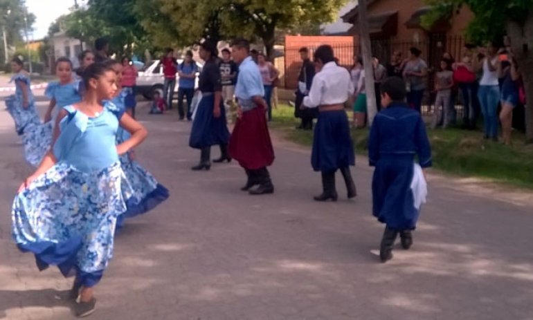 Villa Rosa celebra la Tradición con una peña folklórica