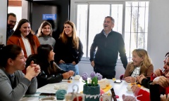 Achával visitó la Casa de Desarrollo Humano de El Rocío junto a Soledad Peralta