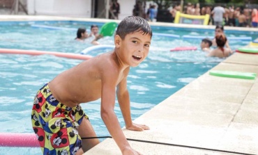 Se inauguró el primer natatorio municipal en Pilar