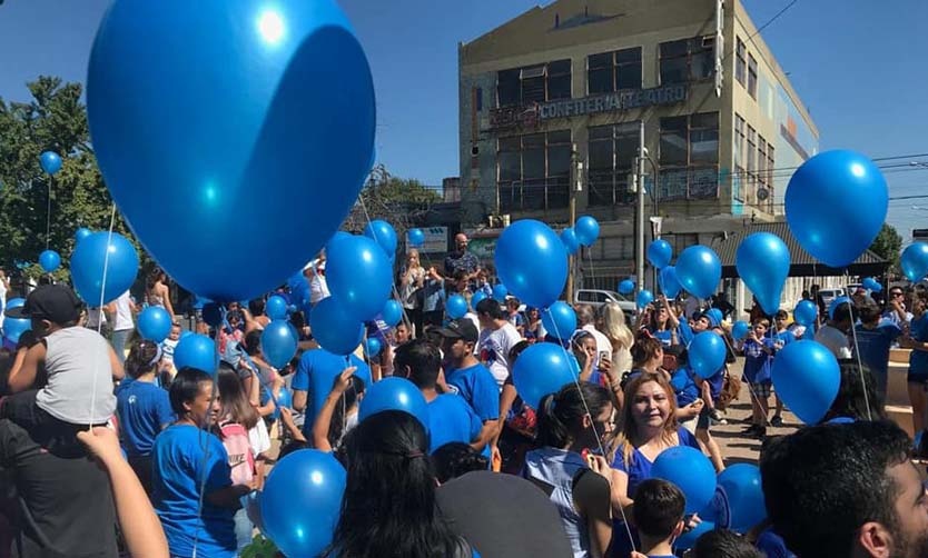 Familias de chicos con autismo celebran la prohibición de la pirotecnia sonora en Pilar