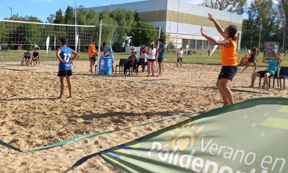 Se disputó la Copa de Oro de beach voley en el Polideportivo de Pilar