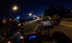 Youtuber registró en video cómo lo asaltaron para robarle la moto en la Panamericana