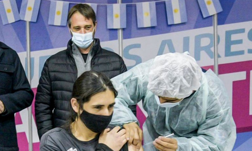 Covid: comenzó la vacunación a menores con factores de riesgo en Pilar