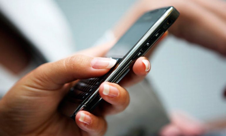 Beneficiarios de programas sociales de ANSES podrán cobrar las prestaciones a través del celular