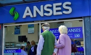 Oficializan suba de jubilaciones, pensiones y AUH: cómo quedan en agosto