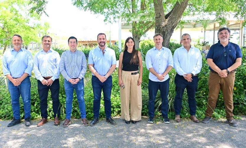 Intendentes acordaron intercambiar experiencias de IA, seguridad y mejoras en el transporte