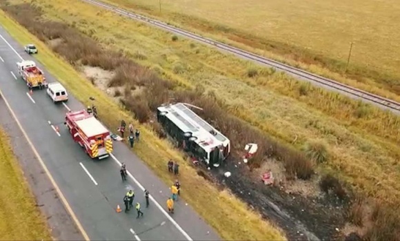 Quedará detenido el chofer del micro que volcó en la Ruta 2