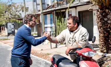 Achával recorrió una obra de asfalto clave para los vecinos de Agustoni