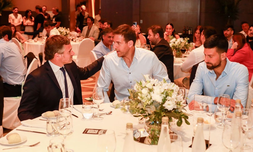 Novak Djokovic y Juan Martín Del Potro participaron de una cena solidaria en Pilar