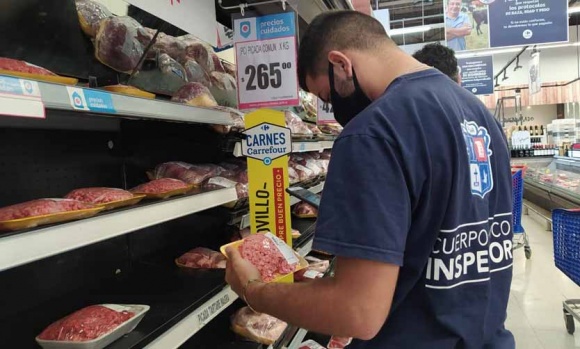 El Municipio sale a controlar que se cumplan los precios de la carne