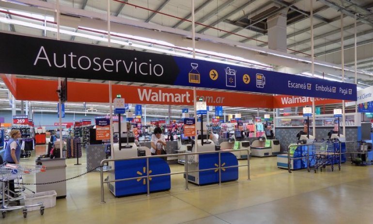 Invirtieron 19 millones de pesos para renovar la sucursal Pilar del Hipermercado Walmart