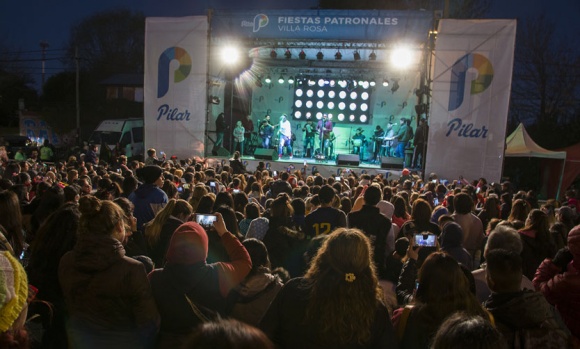 Multitudinario festejo por las Patronales de Villa Rosa