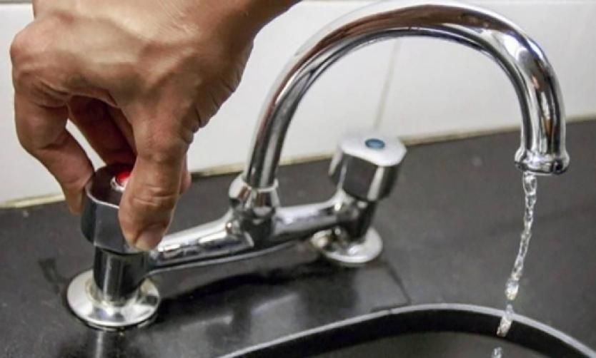 AySA pide un uso responsable del agua ante la ola de calor