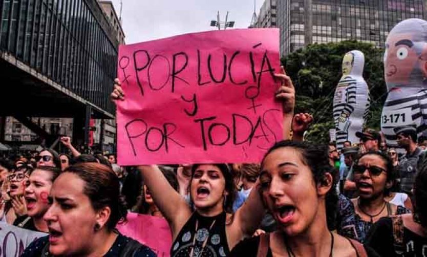 Convocan a movilización por el Paro Nacional de Mujeres en la plaza de Pilar