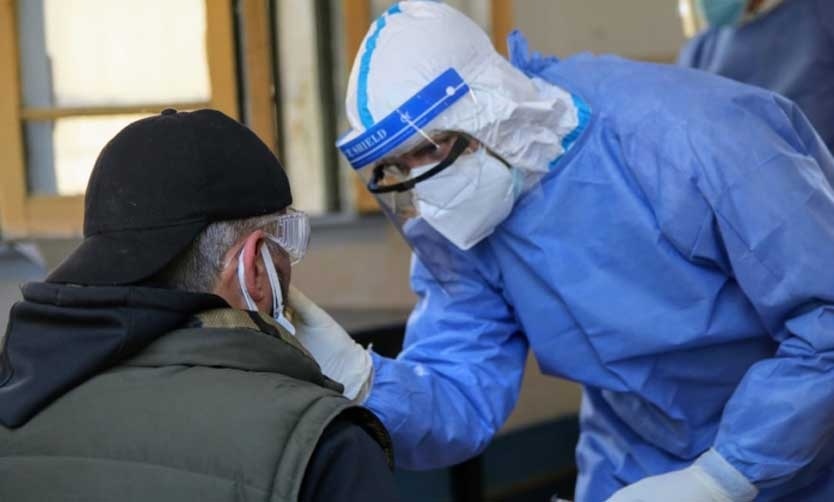 Argentina superó los 50.000 casos diarios de coronavirus