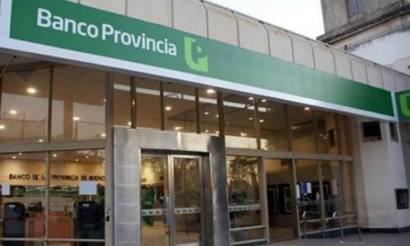 Por celebrarse el Día del Bancario, este lunes no abren los bancos