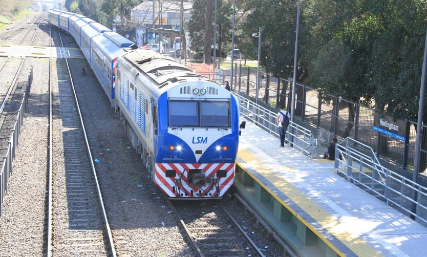 Concluyeron las obras de restauración de 127 kilómetros de vías del Tren San Martín