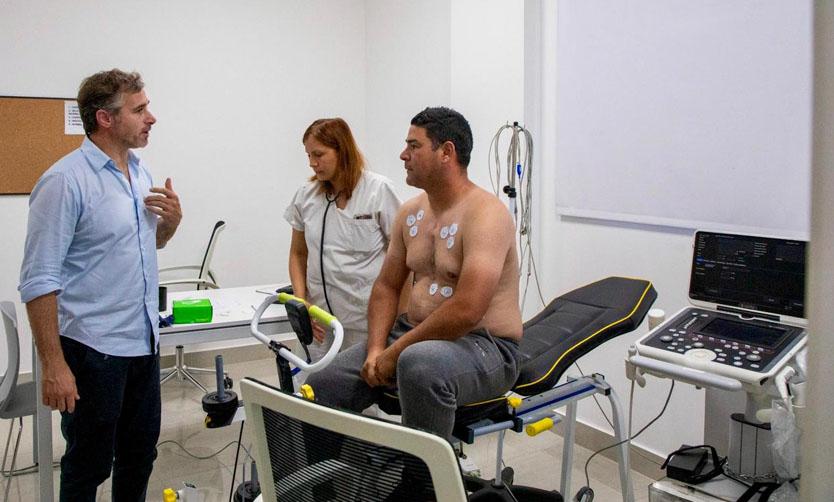 El intendente Achával recorrió el Centro Cardiovascular en el HCP