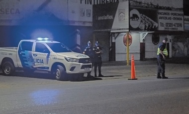 Lo pararon en un control policial y le encontraron 50 pastillas de éxtasis