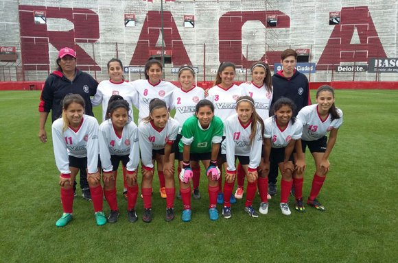 El Sub 16 de la Escuela Municipal de Fútbol Femenino va por la corona sudamericana
