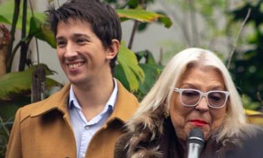 Un custodio aseguró que Matías Yofe tiró su celular al mar antes de ser allanado