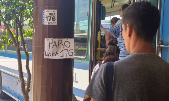 Confirman que se levantó el paro de colectivos en el AMBA