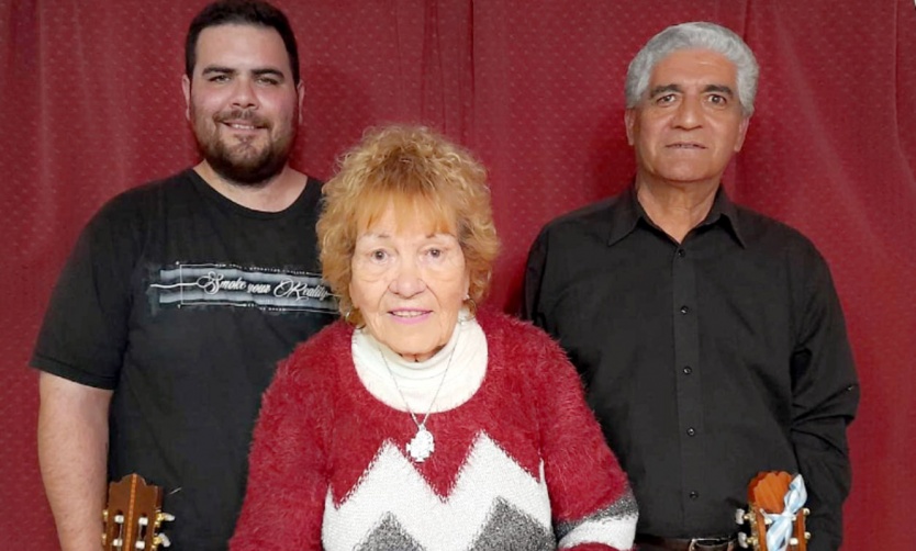 A los 92 años, la cantante Isabel Silva presenta su primer CD en el Teatro Ángel Alonso