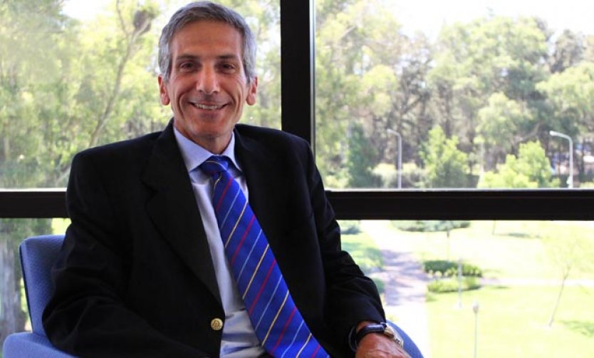 La Universidad Austral tiene nuevo rector