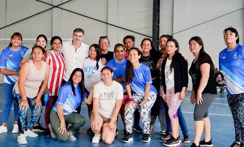 Achával: "El Centro Comunitario Papa Francisco abraza y acompaña a cada vecino"